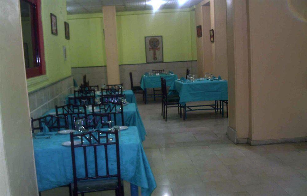 Nuba Nile Hotel Aswan Zewnętrze zdjęcie